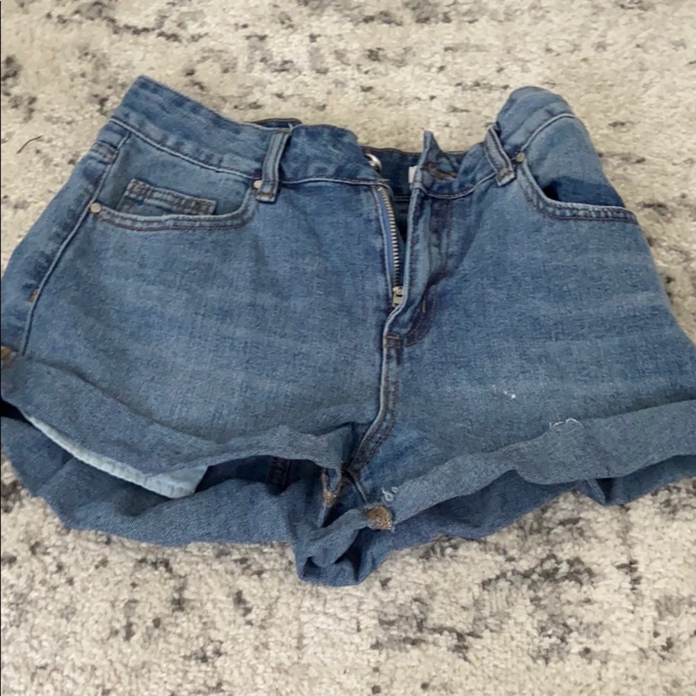NEW jean shorts NEW WITHOUT TAGS